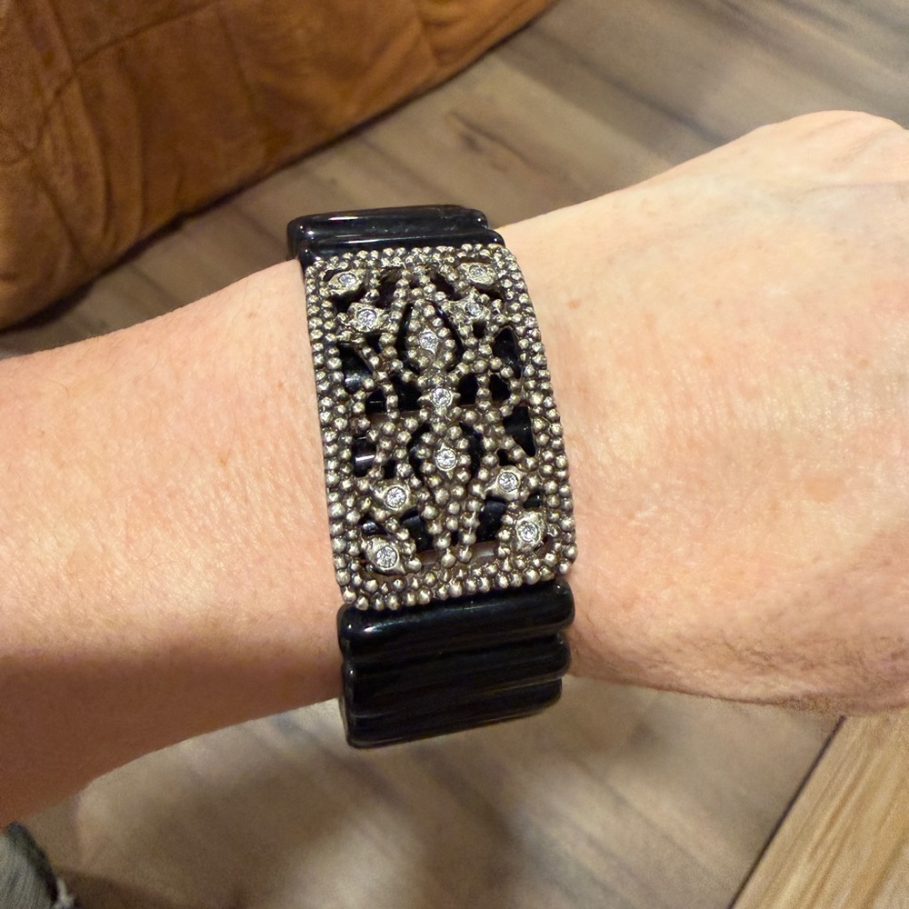 Black and Silver Beaded Bracelet
